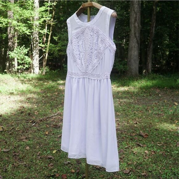 Gianni Bini Lavender Purple Crochet Party Dress - Picture 6 of 9